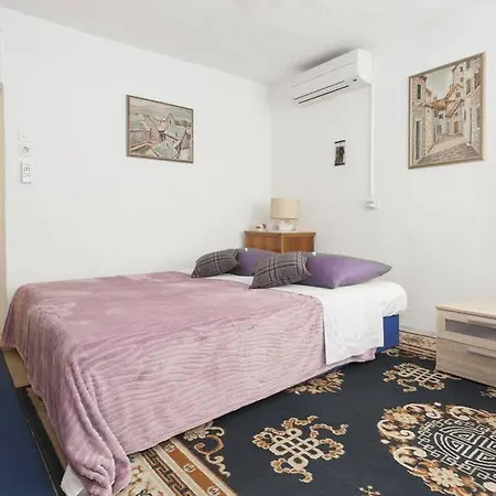 شقة Franicevic سبليت