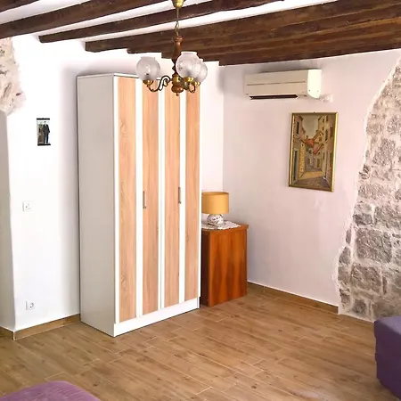 Franicevic * سبليت